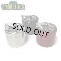 SmokeZilla - 4pc Metal Crank Grinder ハンドル付き グラインダー φ53mm