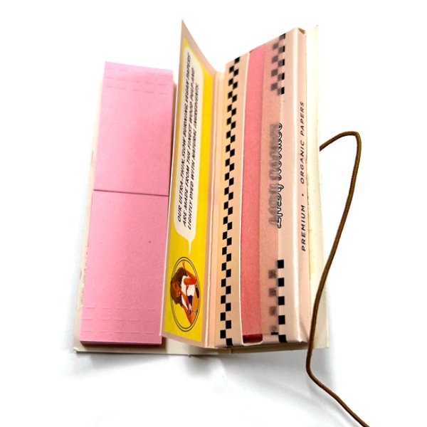 画像2: LADY HORNET - Pink Rolling Papers ペーパー 巻紙 1 1/4サイズ &フィルターチップ 76mm (2)